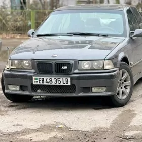 BMW 325 1993