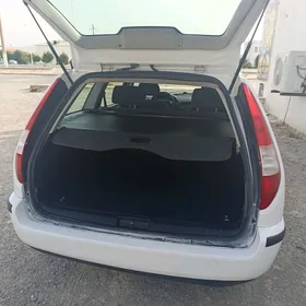 Ford Mondeo 2004