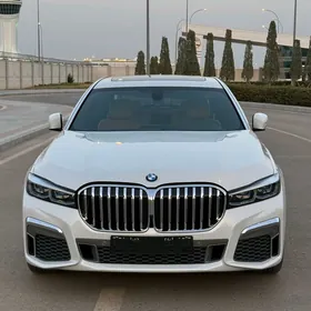 BMW 740 2021