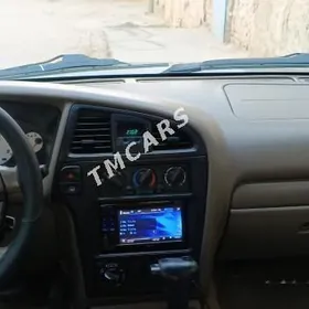 Nissan Pathfinder 2002
