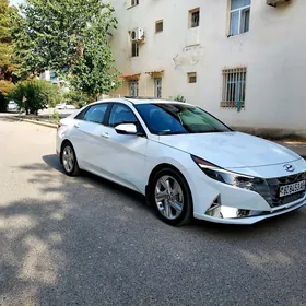 Hyundai Elantra 2021