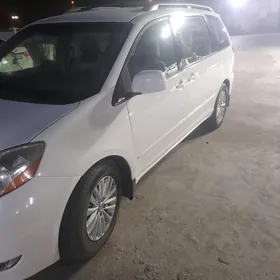 Toyota Sienna 2009