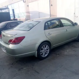 Toyota Avalon 2005