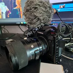 Panasonic Lumix S-1
