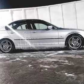 BMW E46 2000