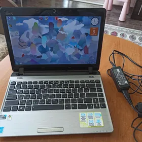 Asus noutbuk (netbuk)