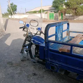 Ural 4320 2014