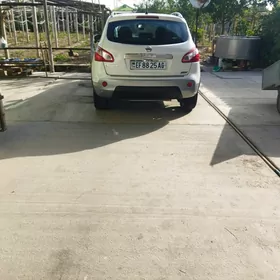 Nissan Qashqai 2013
