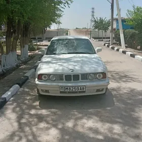 BMW 535 1990