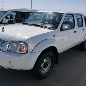 Nissan Navara 2014