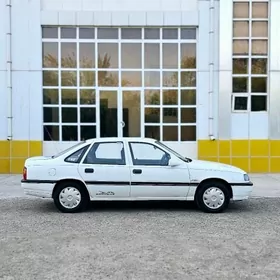 Opel Vectra 1989