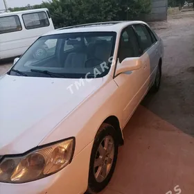 Toyota Avalon 2001