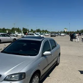 Opel Astra 2003