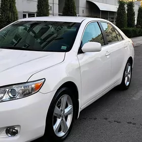 Toyota Camry 2010
