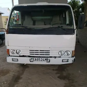 Mitsubishi Canter 1996
