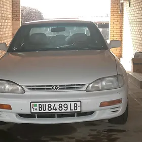 Toyota Camry 1992