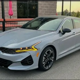 Kia K 5