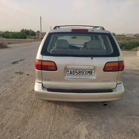 Toyota Sienna 2000