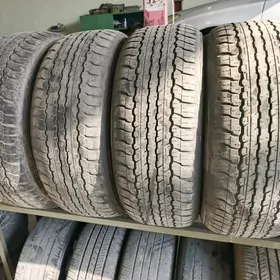 265 60 18 DUNLOP TEKER