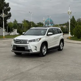 Toyota Highlander 2019