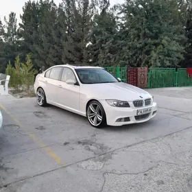 BMW 330 2009