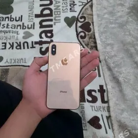 iPhone xs.  G.B256