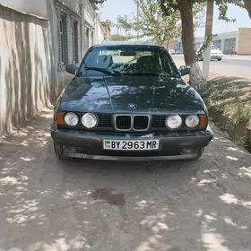 BMW 535 1990
