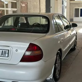 Hyundai Sonata 1997