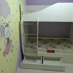 КРОВАТЬ ( двухъярусная)