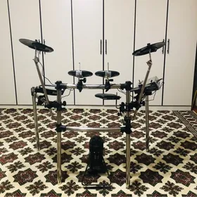 Baraban Roland TD12
