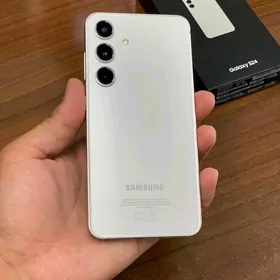 Samsung S24