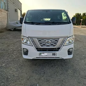 Toyota Hiace 2021