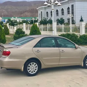 Toyota Camry 2003