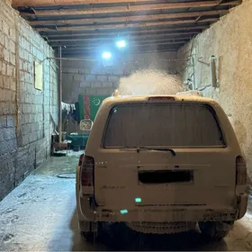 Toyota 4Runner 2000