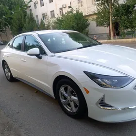 Hyundai Sonata 2021