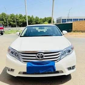 Toyota Avalon 2011