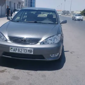 Toyota Camry 2003