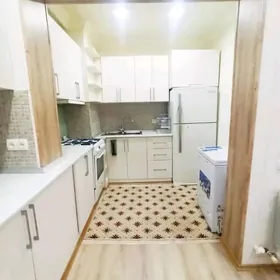 МИР 3 5/5ЭТ 4 КОМН