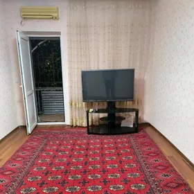 Arenda Jay Swaboda Arkaç