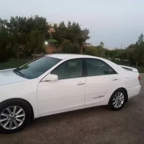 Toyota Camry 2005