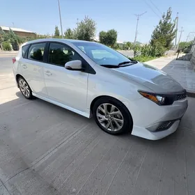 Toyota Corolla iM 2017