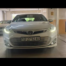 Toyota Avalon 2013