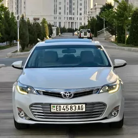 Toyota Avalon 2013