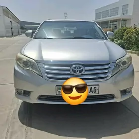 Toyota Avalon 2010