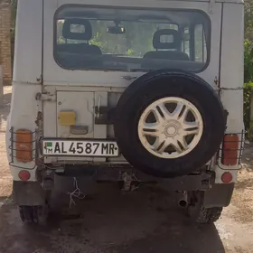 UAZ 469 1999