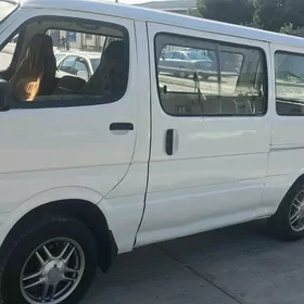 Toyota Hiace 1991
