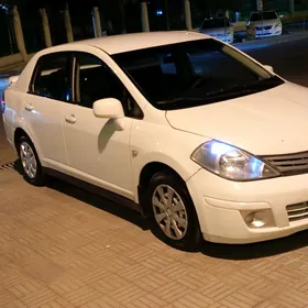 Nissan Versa 2010