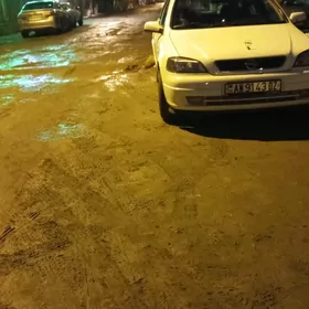 Opel Astra 2003