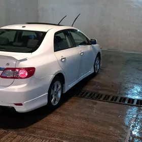 Toyota Corolla 2013