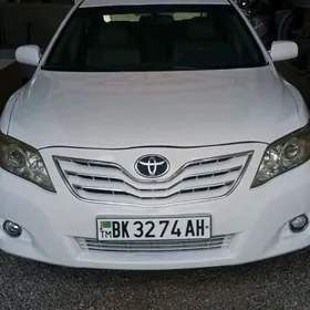 Toyota Camry 2011